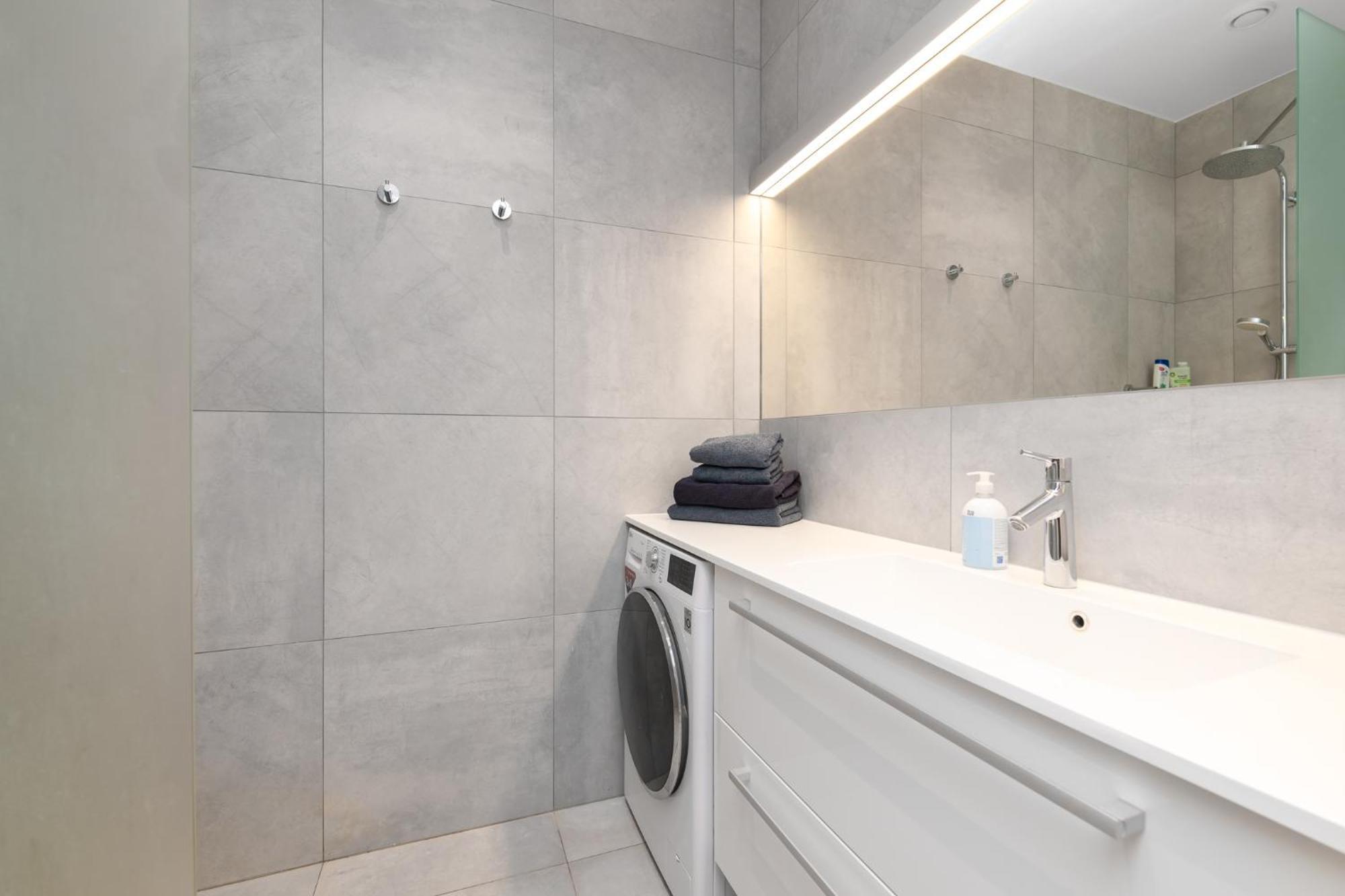 Woho Luxury Appartments Talin Exterior foto