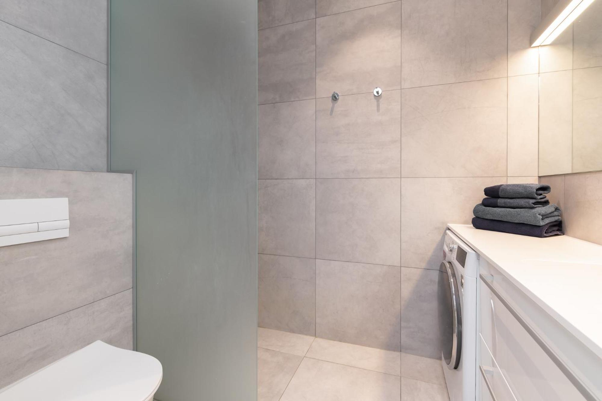 Woho Luxury Appartments Talin Exterior foto